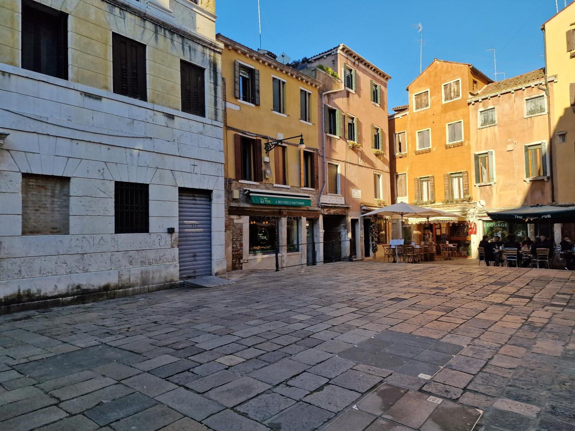 Veneziacentopercento La Forcola Apartment, Next To Rialto Bridge Exterior photo
